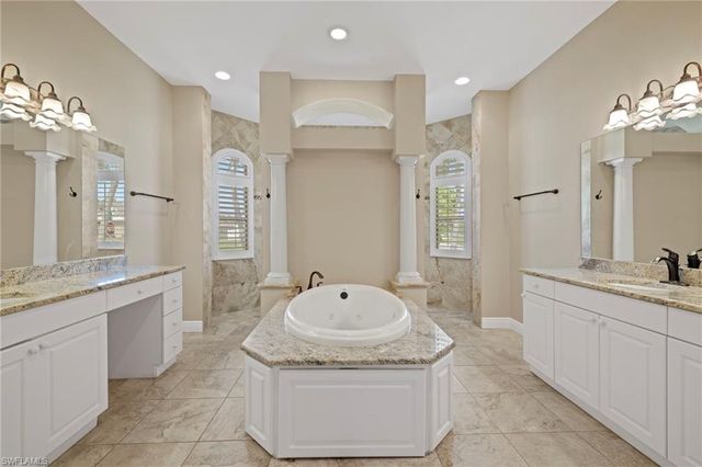 4901 SW 27th PL, Cape Coral, FL 33914