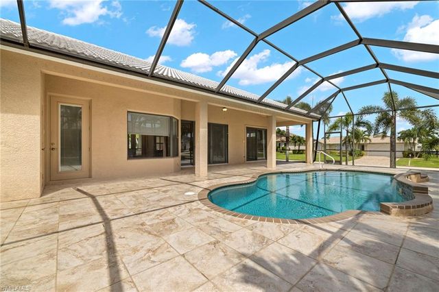4901 SW 27th PL, Cape Coral, FL 33914