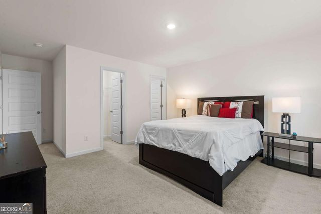 73 Eagles Perch Road, Loganville, GA 30052