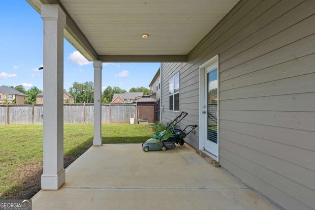 73 Eagles Perch Road, Loganville, GA 30052