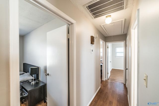 912 Mountain Gap Road, Huntsville, AL 35803