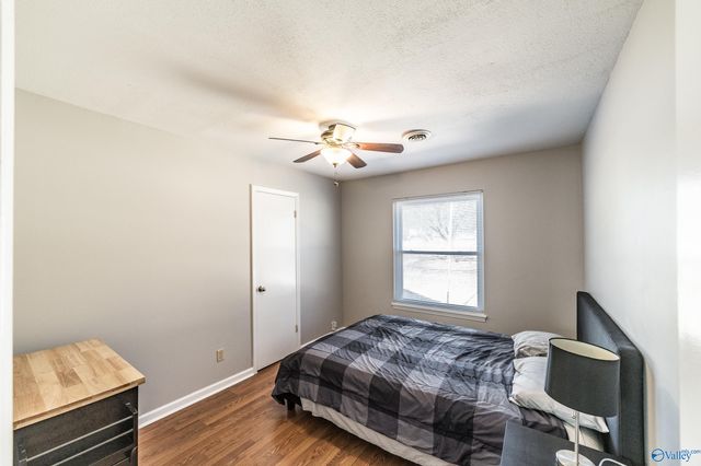 912 Mountain Gap Road, Huntsville, AL 35803