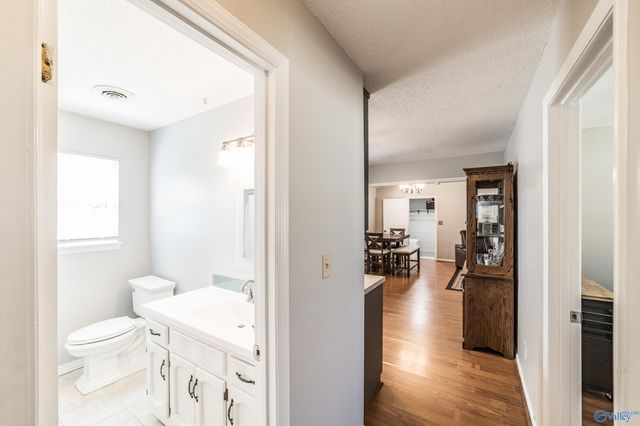 912 Mountain Gap Road, Huntsville, AL 35803