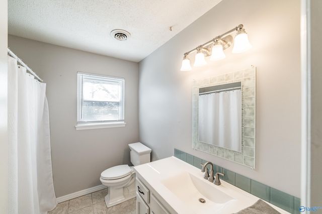 912 Mountain Gap Road, Huntsville, AL 35803