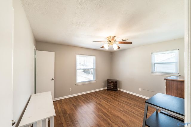 912 Mountain Gap Road, Huntsville, AL 35803