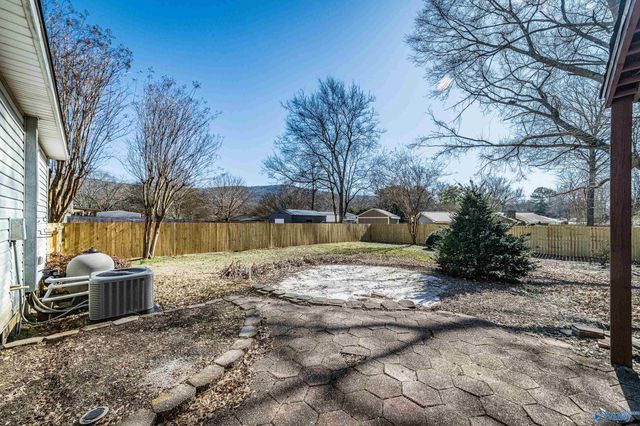 912 Mountain Gap Road, Huntsville, AL 35803