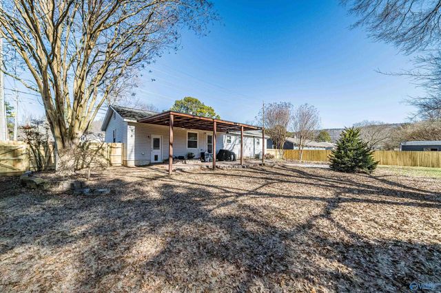 912 Mountain Gap Road, Huntsville, AL 35803