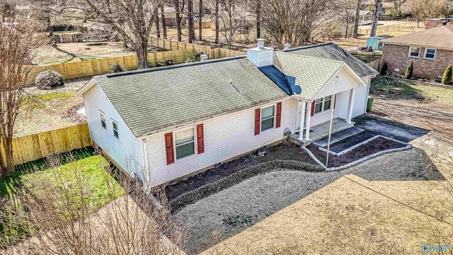 912 Mountain Gap Road, Huntsville, AL 35803