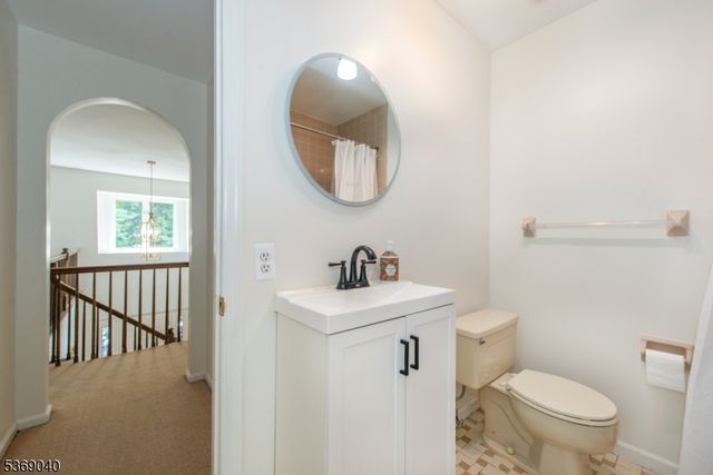 50 Edwards Rd, Clifton City, NJ 07013