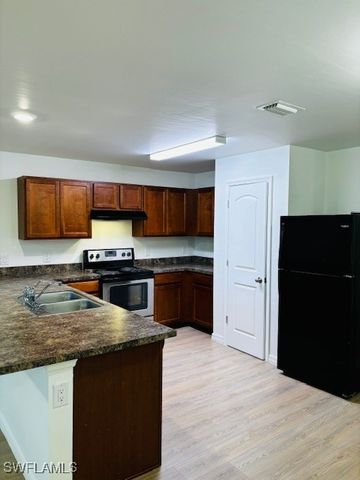 317 El Dorado BLVD N, Cape Coral, FL 33993