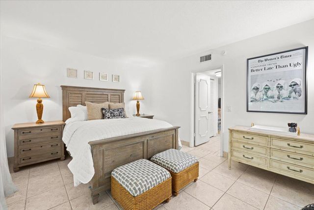 4501 S Ocean Boulevard F2, South Palm Beach, FL 33480