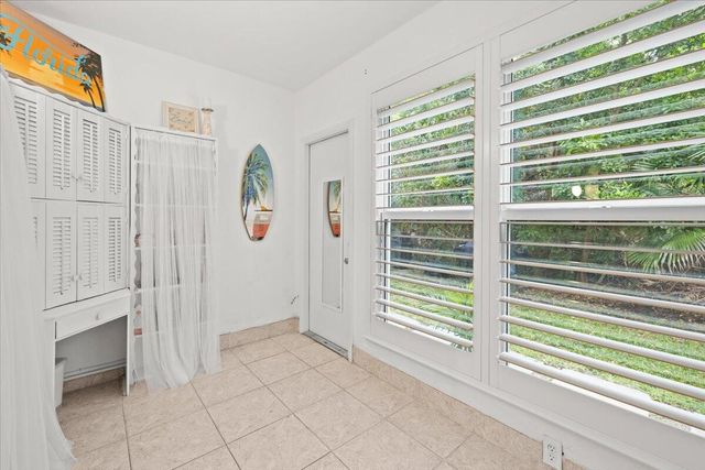 4501 S Ocean Boulevard F2, South Palm Beach, FL 33480