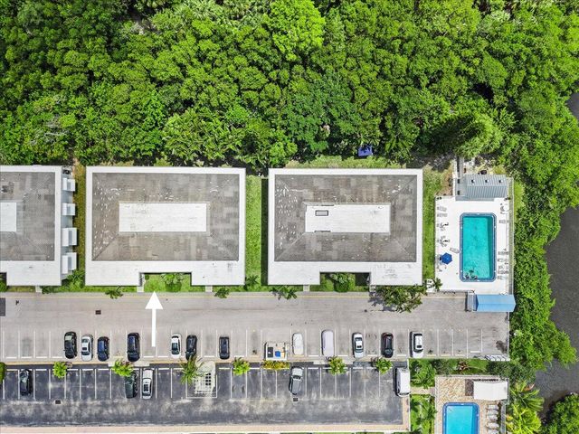 4501 S Ocean Boulevard F2, South Palm Beach, FL 33480