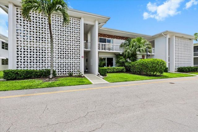 4501 S Ocean Boulevard F2, South Palm Beach, FL 33480