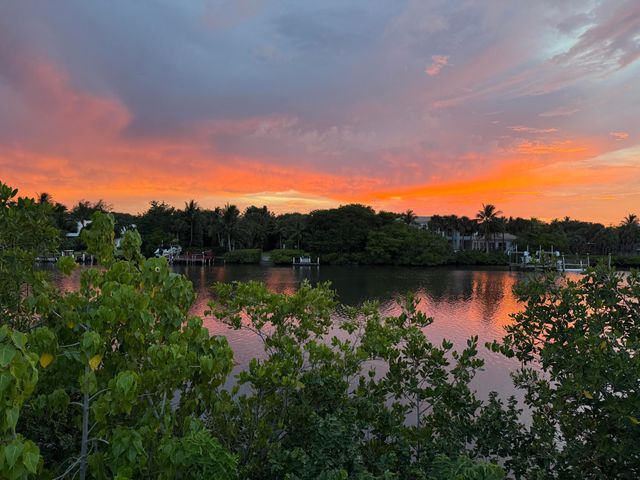 4501 S Ocean Boulevard F2, South Palm Beach, FL 33480