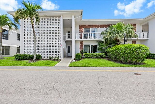 4501 S Ocean Boulevard F2, South Palm Beach, FL 33480