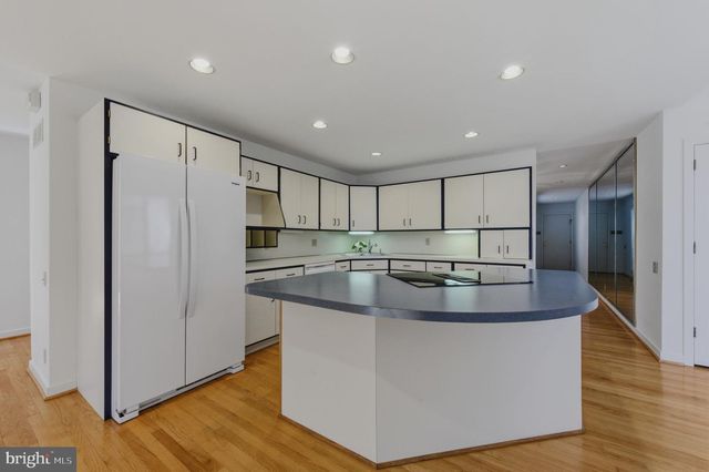 21 STABLER CIR, Wilmington, DE 19807