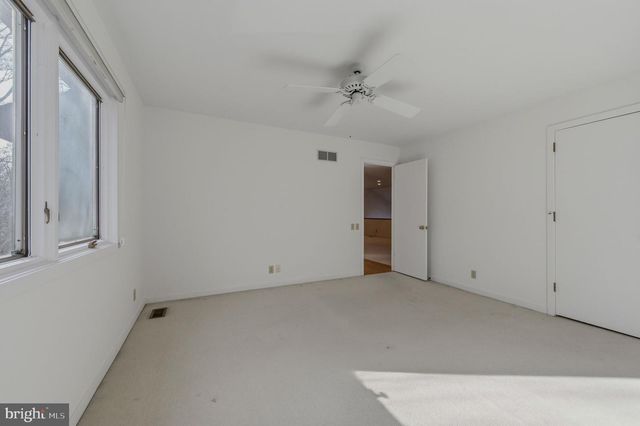 21 STABLER CIR, Wilmington, DE 19807