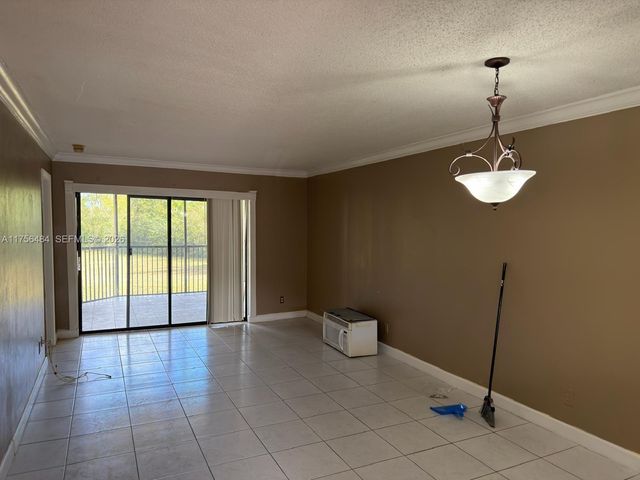 3400 Foxcroft Rd 212, Miramar, FL 33025