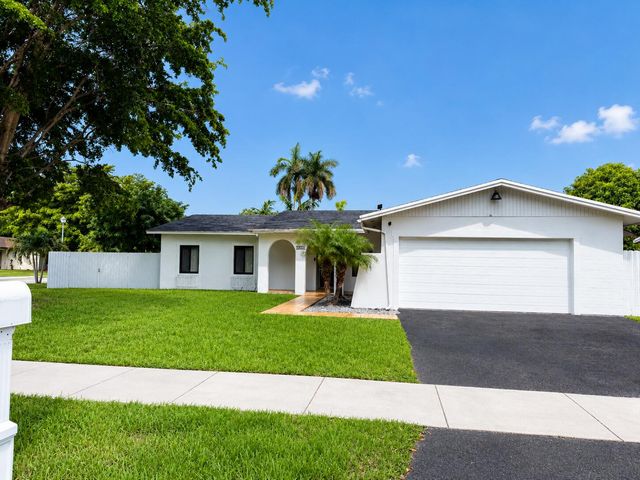 7450 SW 130TH Avenue, Miami, FL 33183