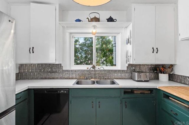 2641 Massachusetts Ave, Lemon Grove, CA 91945