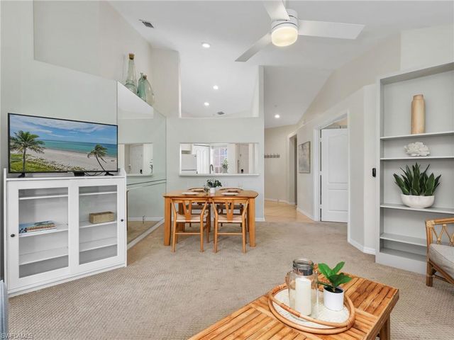 1295 Sweetwater CV 8201, Naples, FL 34110
