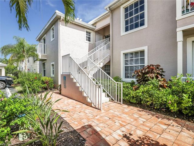 1295 Sweetwater CV 8201, Naples, FL 34110