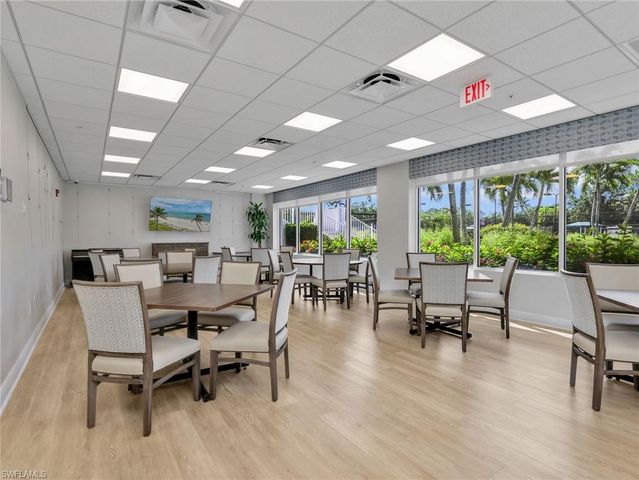 1295 Sweetwater CV 8201, Naples, FL 34110