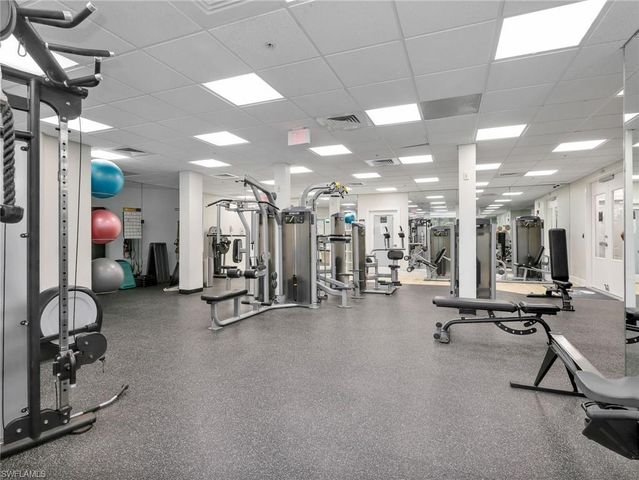 1295 Sweetwater CV 8201, Naples, FL 34110