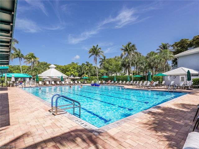 1295 Sweetwater CV 8201, Naples, FL 34110
