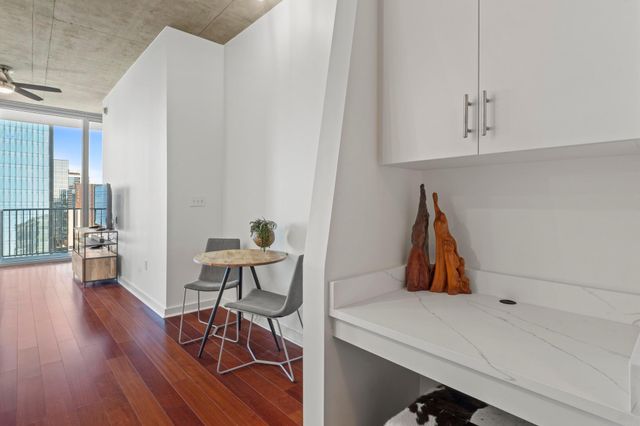 360 Nueces ST 2907, Austin, TX 78701