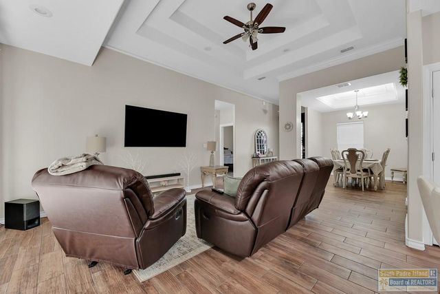 4802 Westgate Cir N, Harlingen, TX 78552