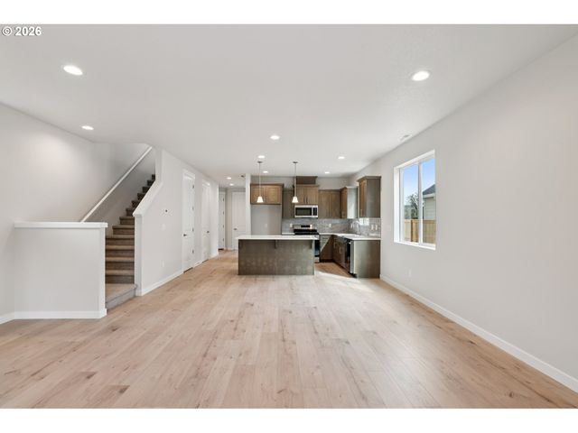 1477 N Millican Creek St, Lafayette, OR 97127