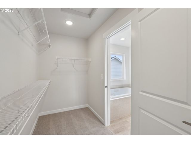 1477 N Millican Creek St, Lafayette, OR 97127