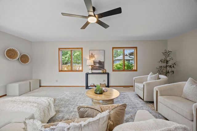 10006 Chicago Avenue S, Bloomington, MN 55420