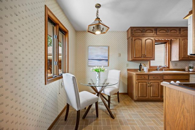 10006 Chicago Avenue S, Bloomington, MN 55420