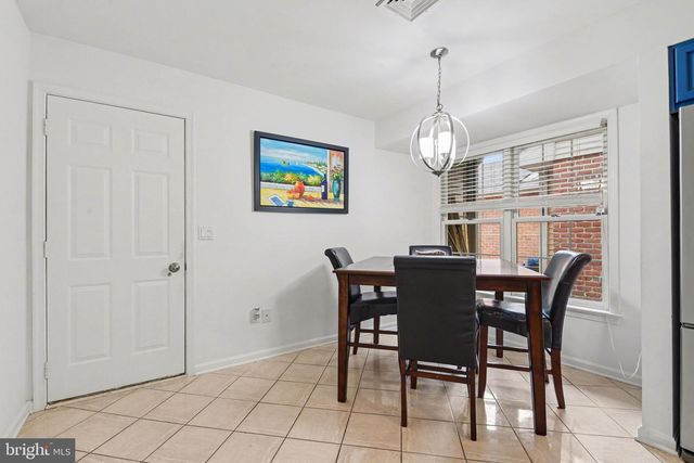 104 CAMBRIDGE DR, Hershey, PA 17033