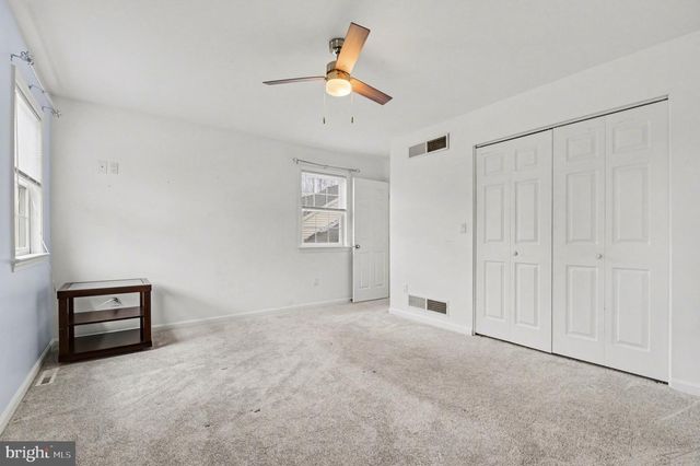 104 CAMBRIDGE DR, Hershey, PA 17033