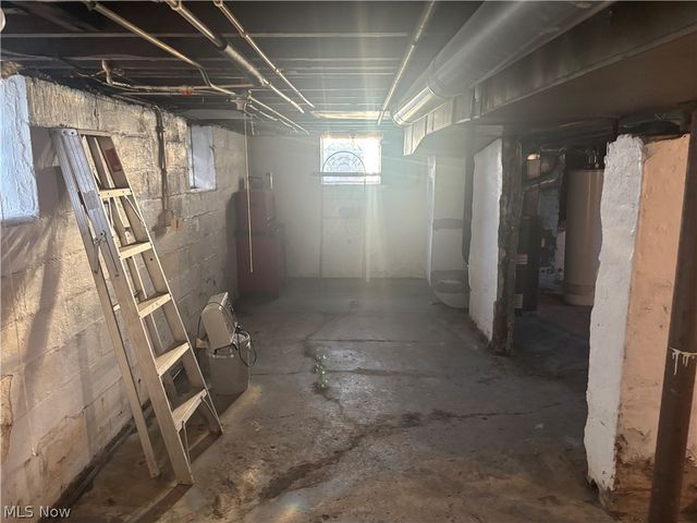 3703 W 134th Street, Cleveland, OH 44111