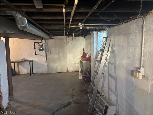 3703 W 134th Street, Cleveland, OH 44111