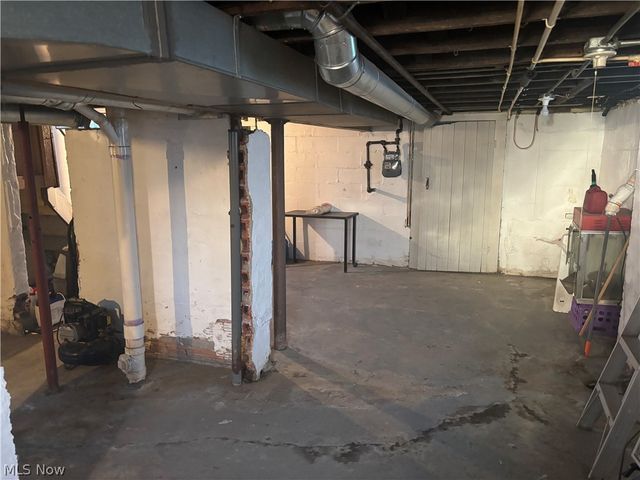 3703 W 134th Street, Cleveland, OH 44111