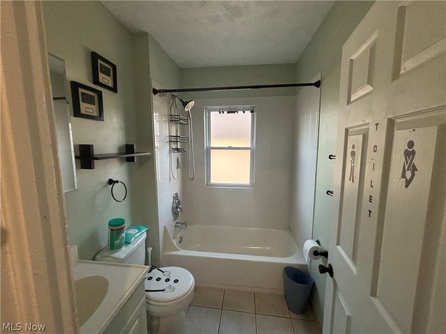 3703 W 134th Street, Cleveland, OH 44111