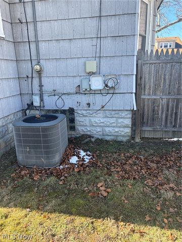 3703 W 134th Street, Cleveland, OH 44111