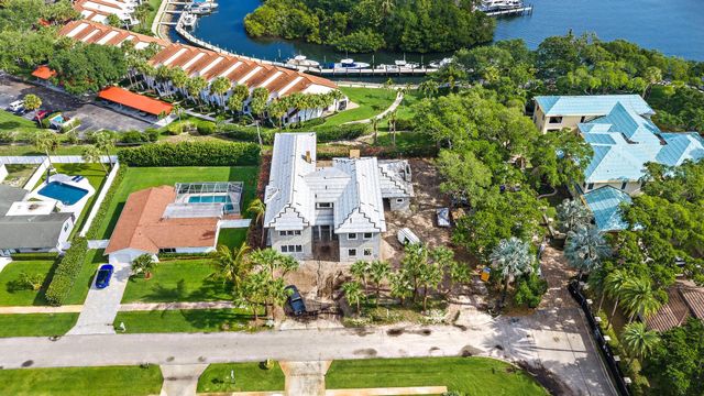 2267 Windsor Road, Palm Beach Gardens, FL 33410