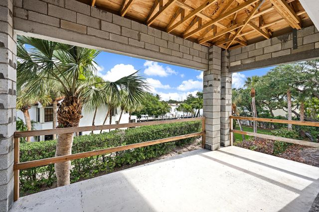 2267 Windsor Road, Palm Beach Gardens, FL 33410