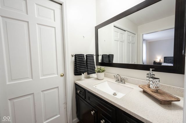 8720 Ellington Drive, Indianapolis, IN 46234