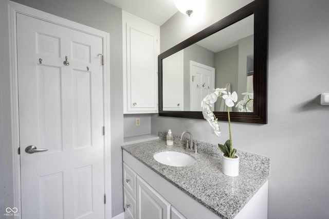 8720 Ellington Drive, Indianapolis, IN 46234