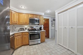 11 Olympia 1, Shrewsbury, MA 01545