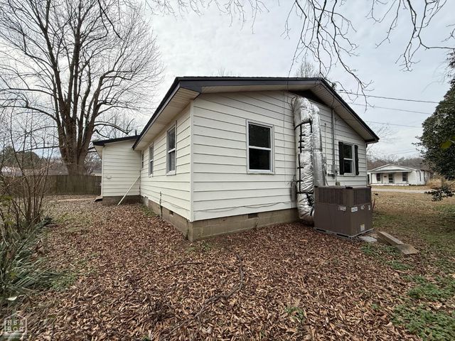 344 S 10th Avenue, Piggott, AR 72454