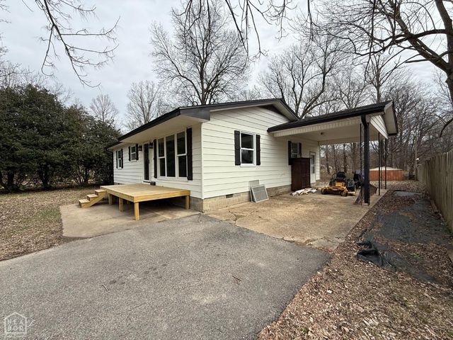 344 S 10th Avenue, Piggott, AR 72454